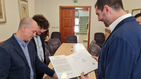 Posaditev drevesa prijateljstva z Vicchiem (Špela Kranjc) (26)